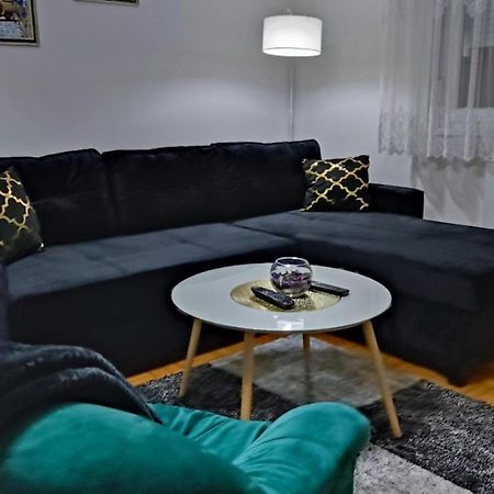 Apartman Carica Visoko Luaran gambar