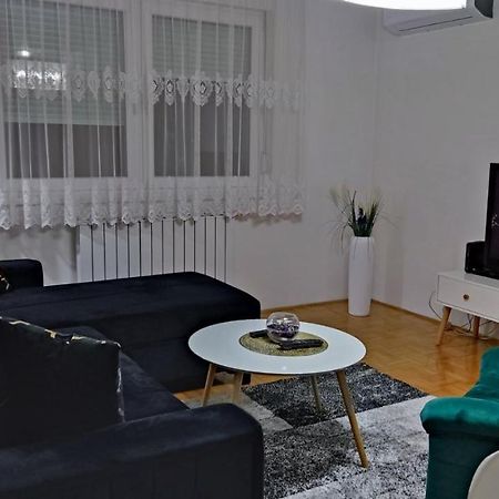 Apartman Carica Visoko Luaran gambar