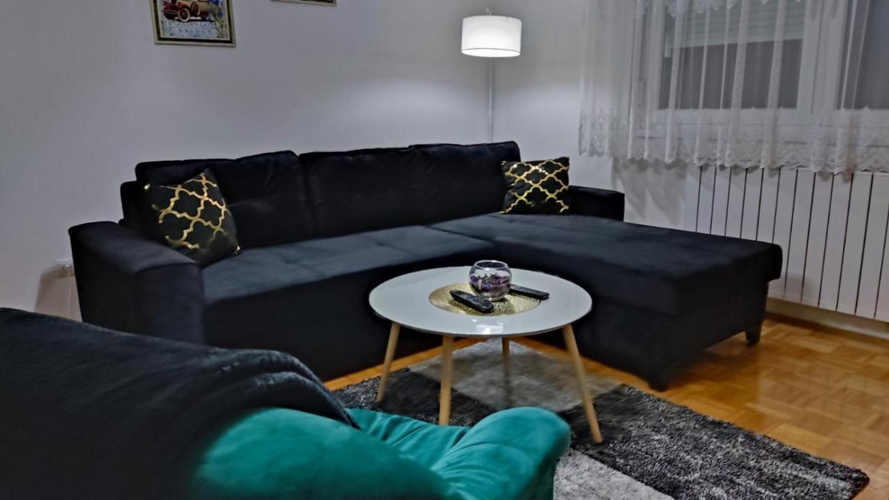 Apartman Carica Visoko Luaran gambar