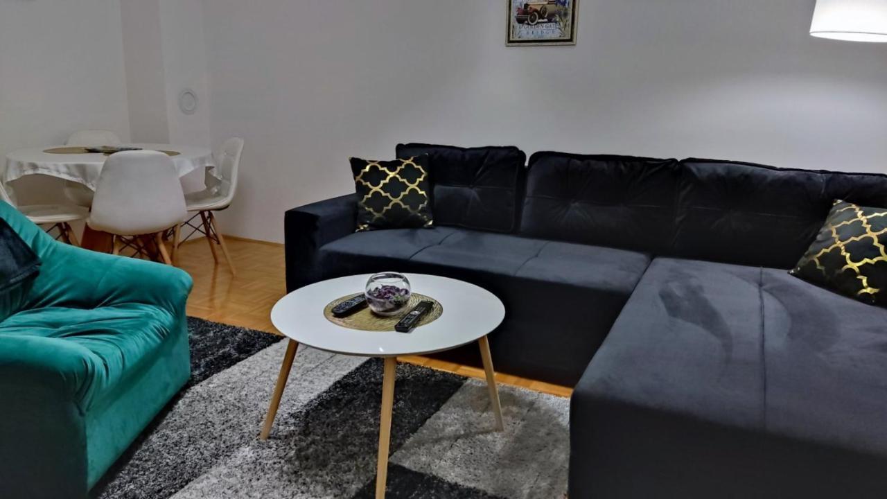 Apartman Carica Visoko Luaran gambar