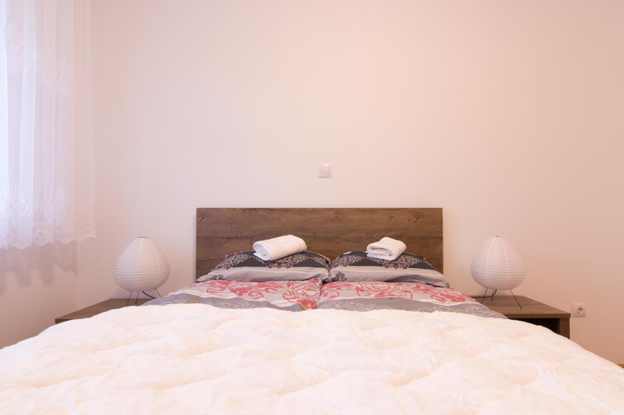 Apartman Carica Visoko Luaran gambar