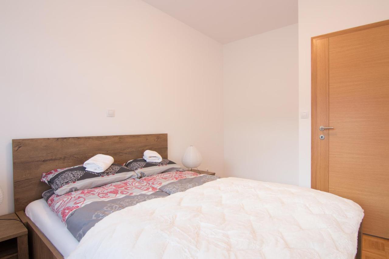 Apartman Carica Visoko Luaran gambar